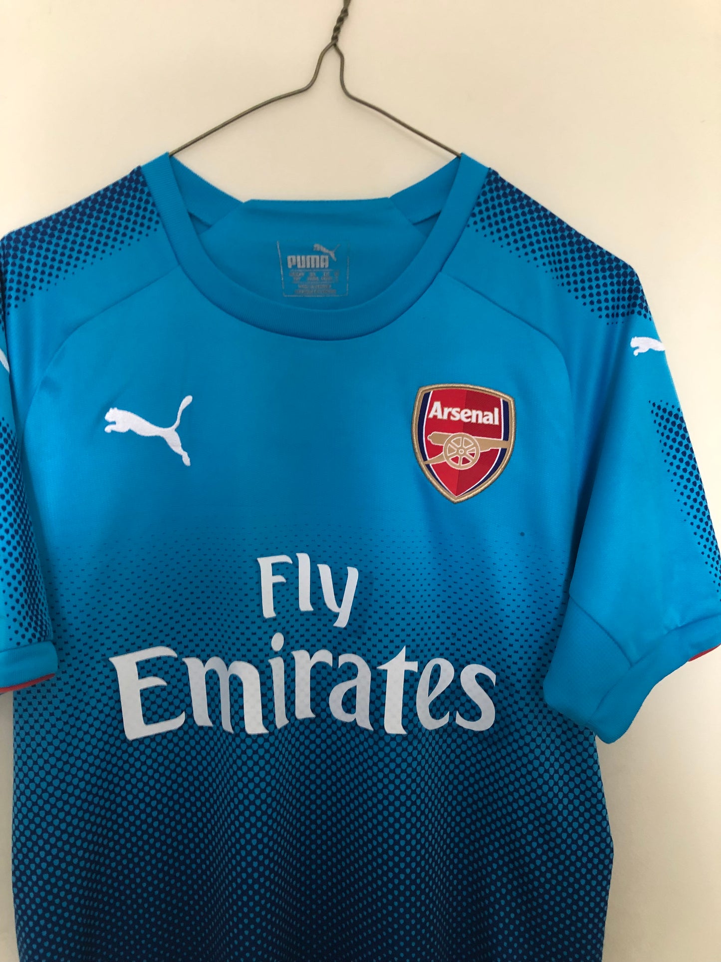 Classic Puma Arsenal 2017/18 away shirt Ramsey 8 (8/10)