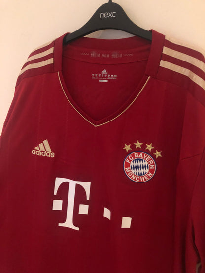 Classic Adidas Bayern Munich 2011/13 home shirt 9/10